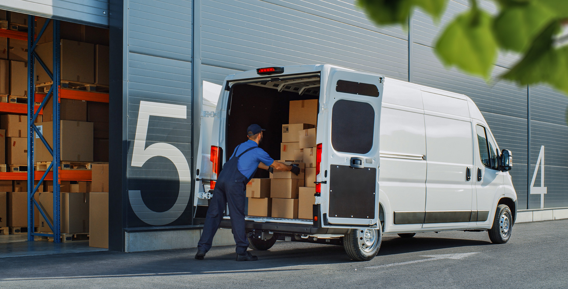 Наша команда за работой