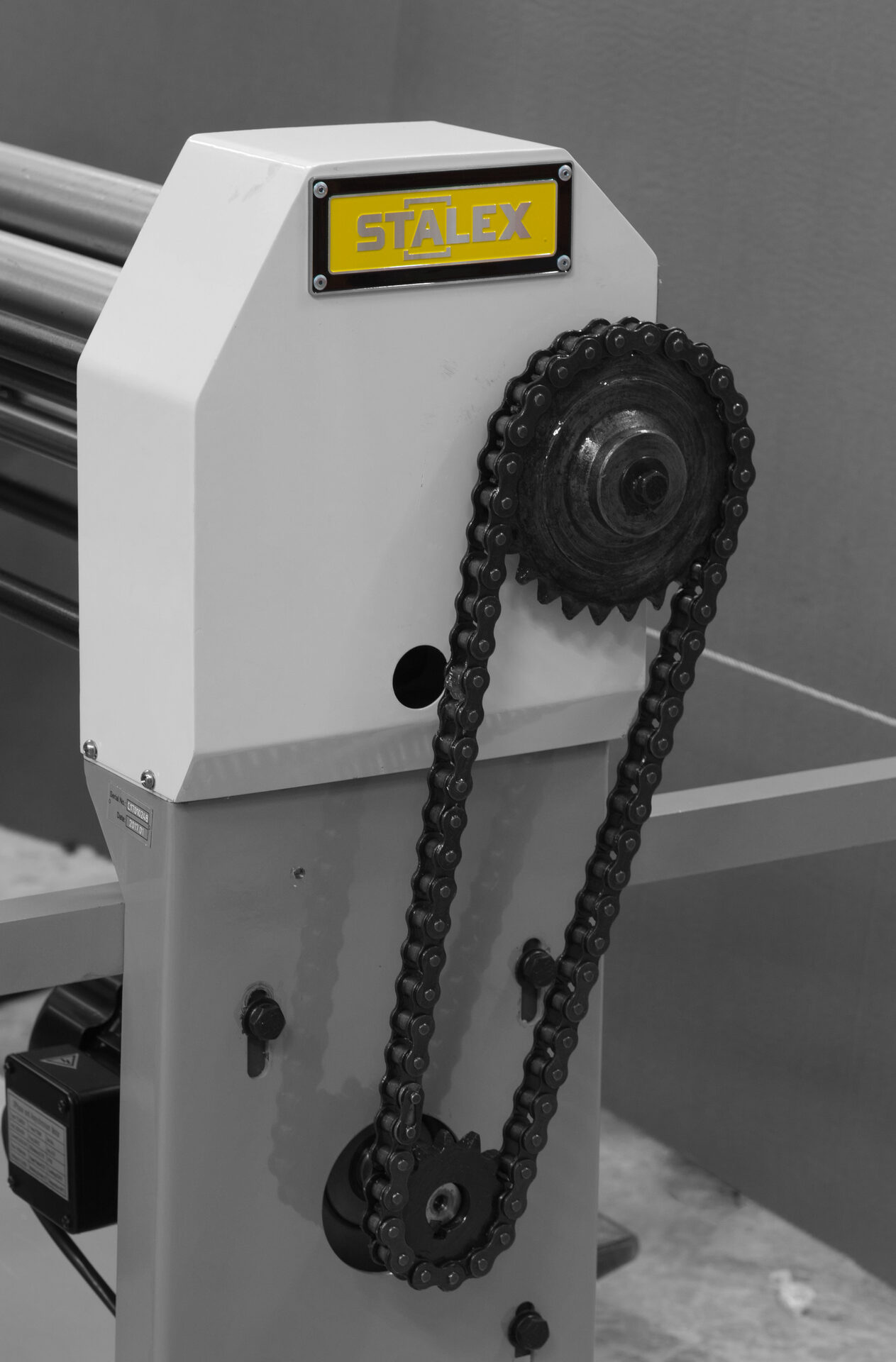 Станок вальцовочный электромеханический Stalex ESR-1300х1.5E