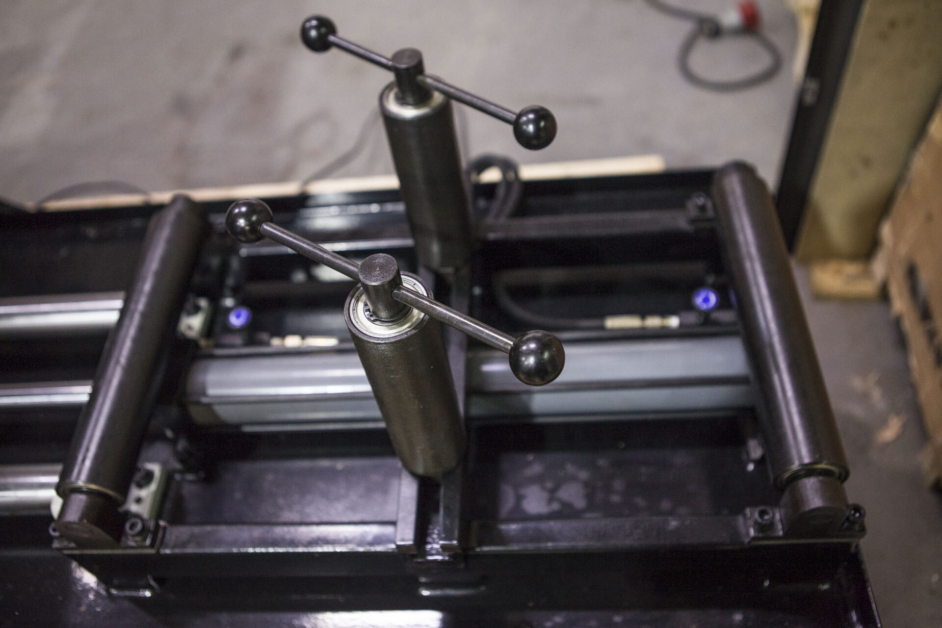 Ленточнопильный станок автоматический Stalex TBK-4228B Ленточнопильный станок автоматический Stalex TBK-4228B