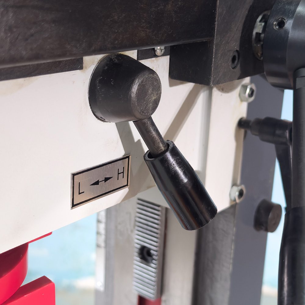 Фрезерный станок Proma FPV-25LP