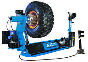 Шиномонтажный станок для грузовых колес AE&T МТ-298 14-56", 380В Шиномонтажный станок для грузовых колес AE&T МТ-298 14-56", 380В