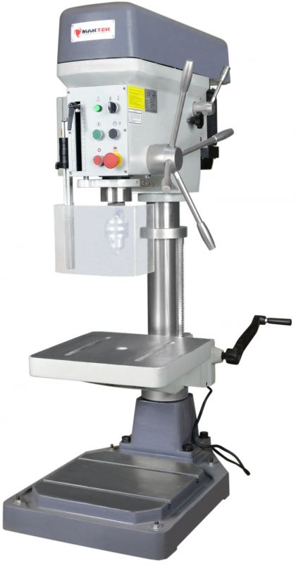 Вертикальный сверлильный станок CORMAK WS16