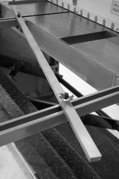 Ручная гильотина Stalex Q01-1х1000 Ручная гильотина Stalex Q01-1х1000