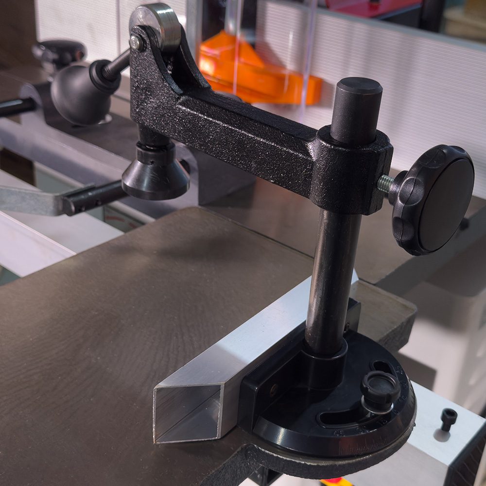 Фрезерный станок по дереву Proma TFS-75/30 25007530