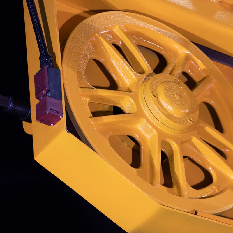 Полуавтоматическая ленточная пила по металлу Visprom PPK-280