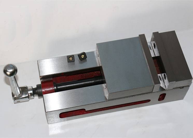 Тиски Triod QM16160N