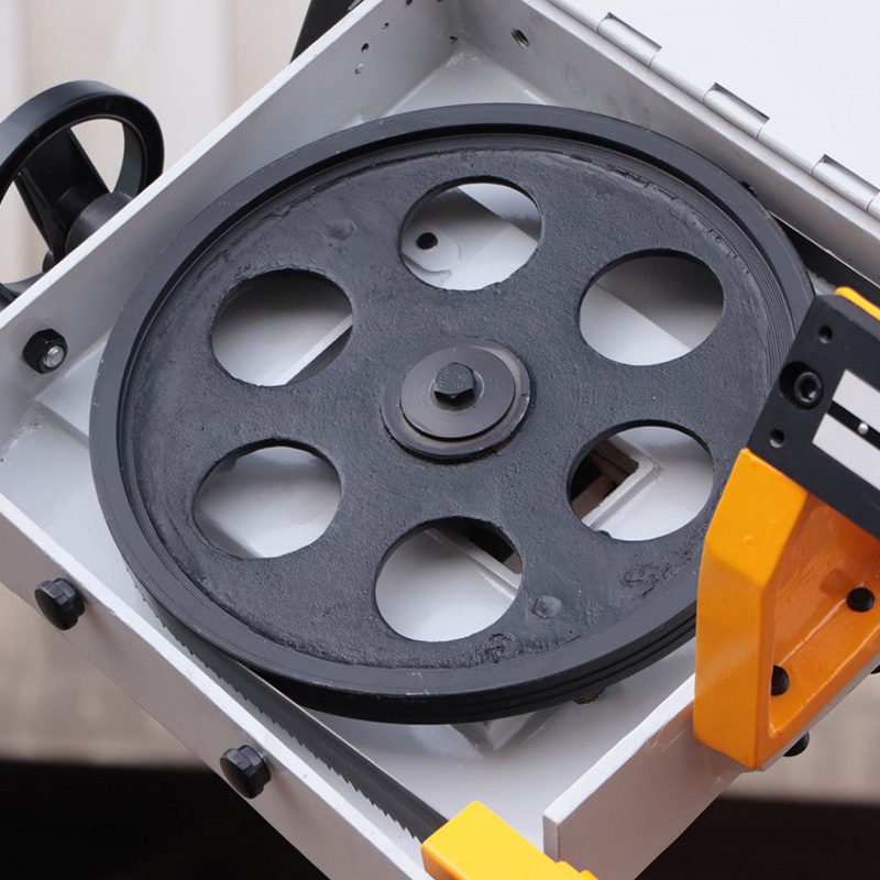 Ленточнопильный станок по металлу PPK-230V Visprom Ленточнопильный станок по металлу PPK-230V Visprom