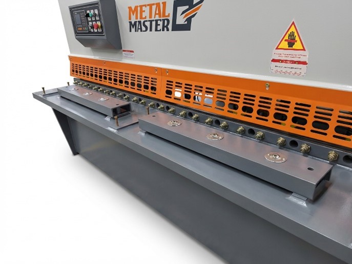 Гидравлическая гильотина Metal Master HCJ 2580 SE