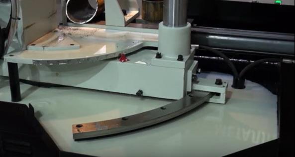 Станок гидравлический двухколонный с поворотной рамой Stalex TBK-4228A