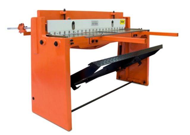 Гидравлическая гильотина Stalex THS 3050x4 Гидравлическая гильотина Stalex THS 3050x4