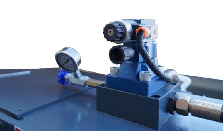 Гидравлическая гильотина Metal Master HCJ 2580 SE