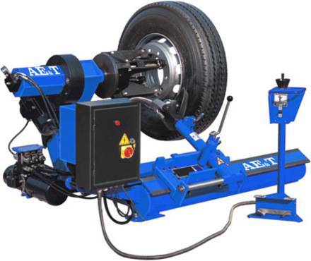 Шиномонтажный станок для грузовых колес AE&T МТ-290 14-26", 380В Шиномонтажный станок для грузовых колес AE&T МТ-290 14-26", 380В