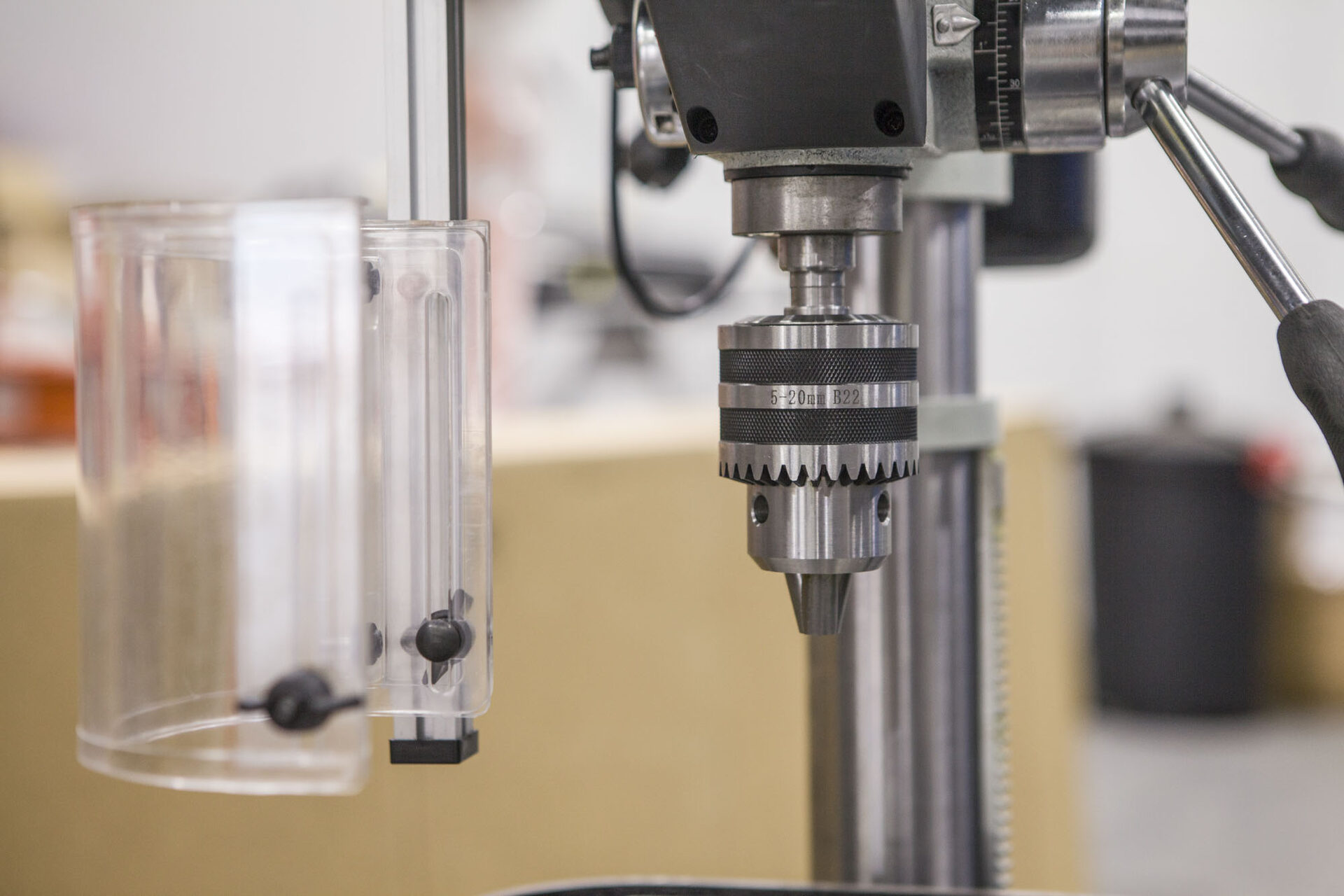 Фрезерно-сверлильный станок Stalex SBM-20 Vario