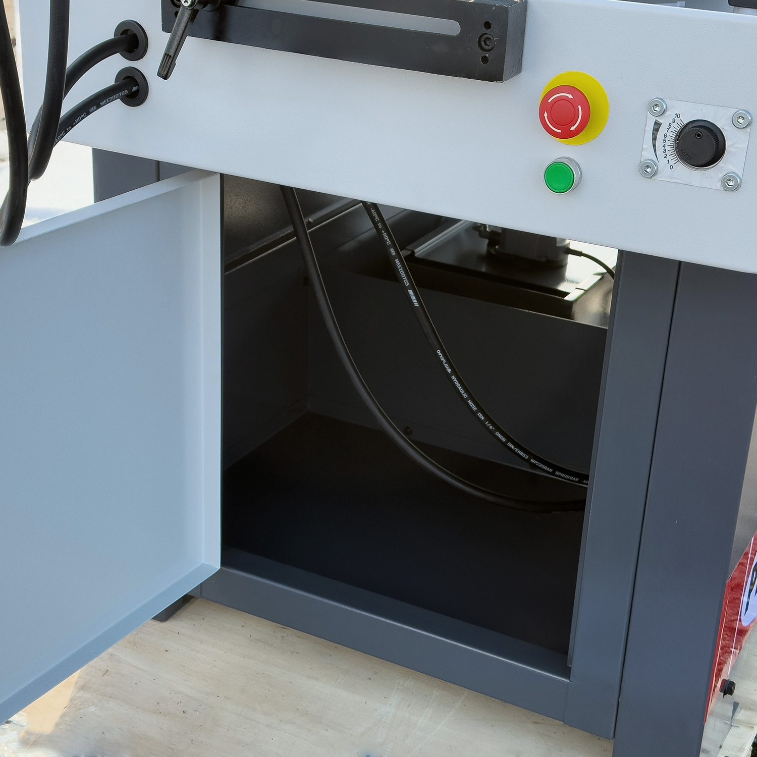 Ленточная пила по металлу полуавтоматическая Proma PPS-270HPA 27027000