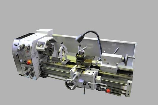 Настольный токарный станок Triod LAMU-910/400 DRO 114011 Настольный токарный станок Triod LAMU-910/400 DRO 114011